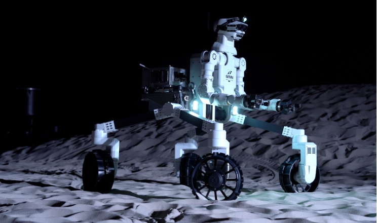 GITAI、月面作業用ロボットローバーR1を開発、JAXA模擬月面環境での実証に成功